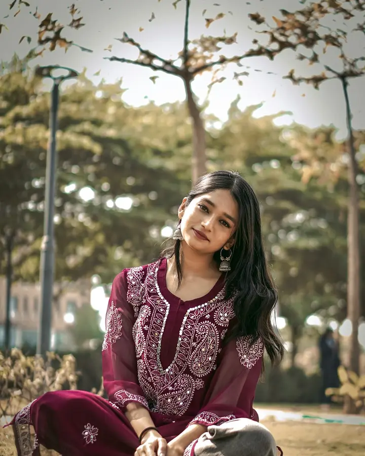 Embroidered Cotton Kurta